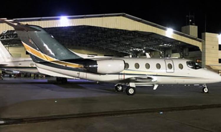 Hawker 400A
