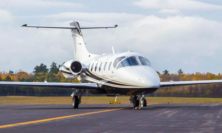 Hawker 400A