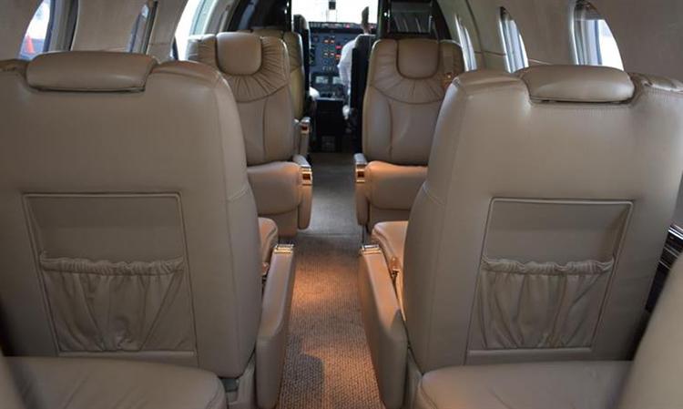 Hawker 400XP