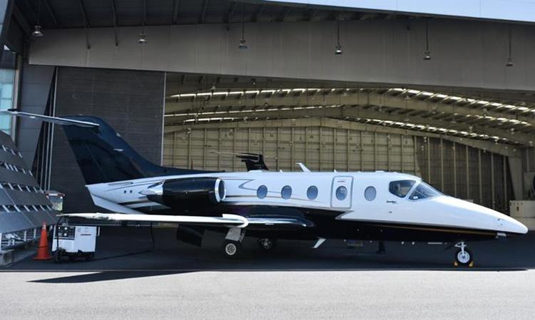 Hawker 400XP