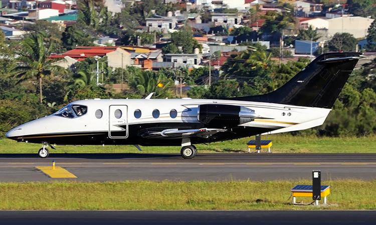 Hawker 400XP
