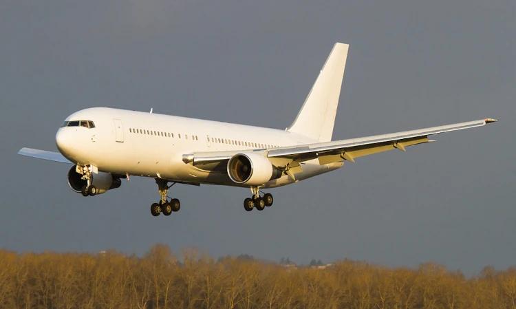 Boeing 767-200