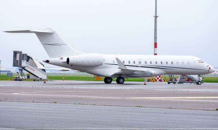 Global 6000