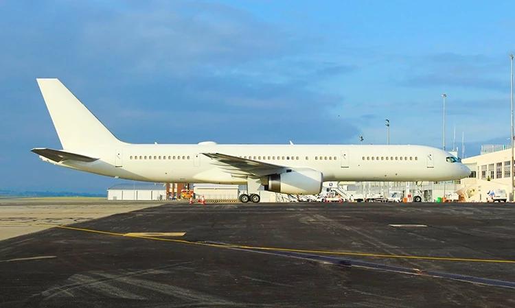 Boeing 757-200