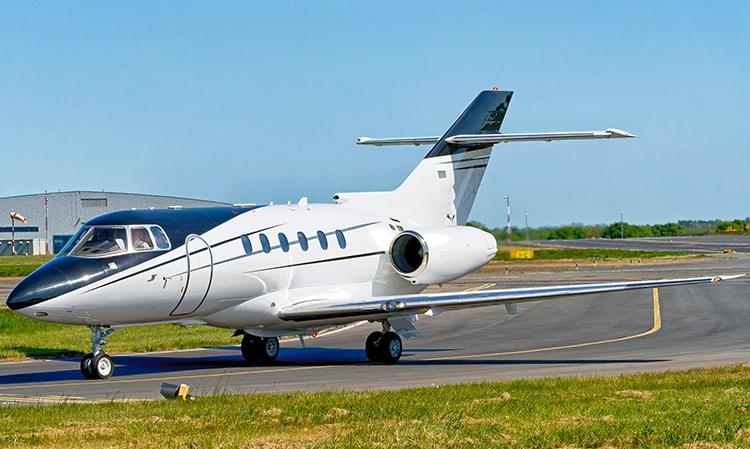 Hawker 750