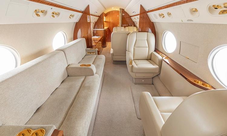 Gulfstream G550