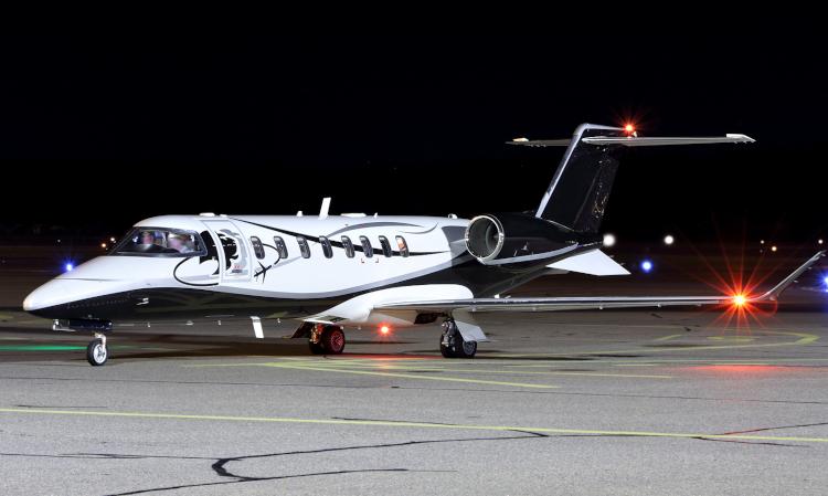 Learjet 75