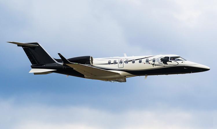 Learjet 75