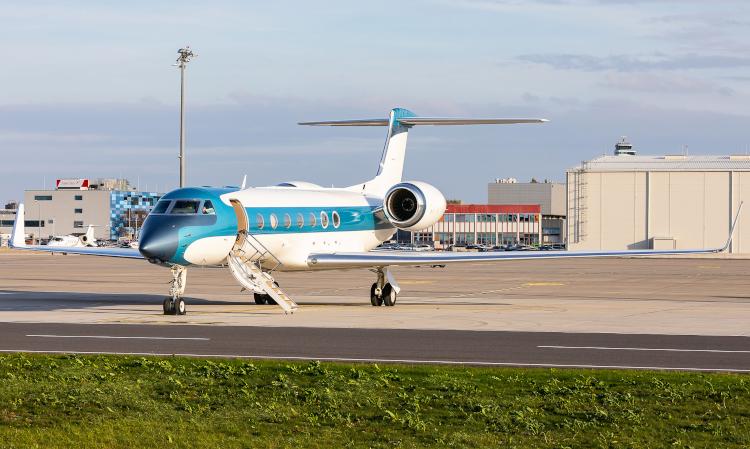 Gulfstream G550