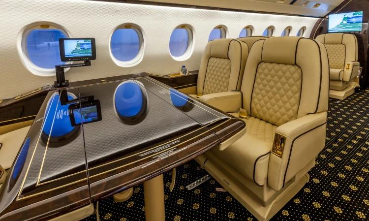 Falcon 2000LX 
