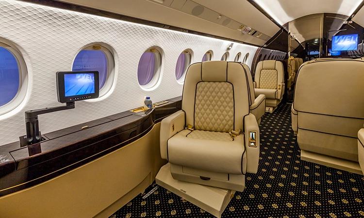 Falcon 2000LX 