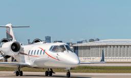 Learjet 60