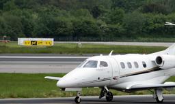 Phenom 100