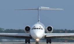 McDonnell Douglas MD-83