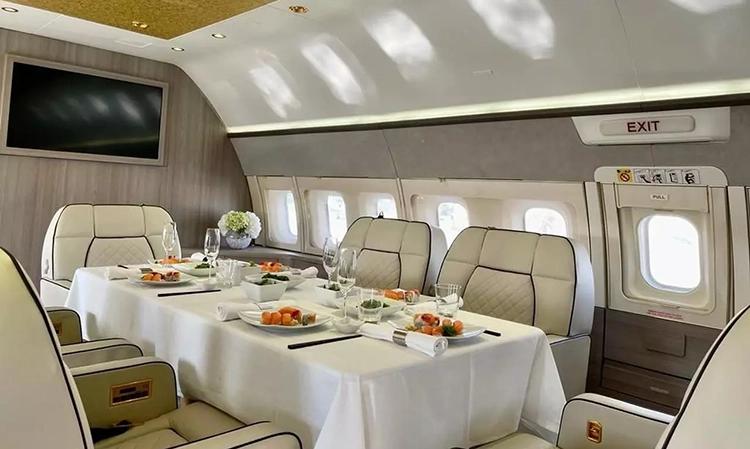 Boeing 737 BBJ