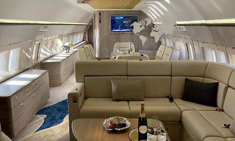 Boeing 737 BBJ