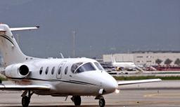 Hawker 400XP