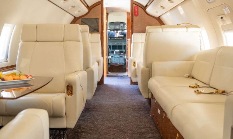Challenger 604