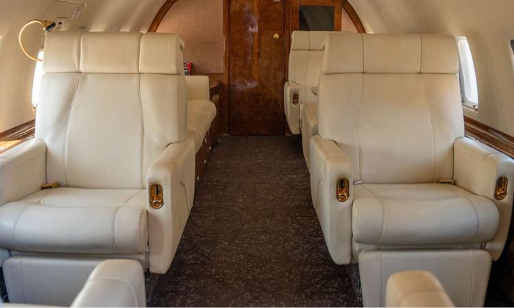 Challenger 604