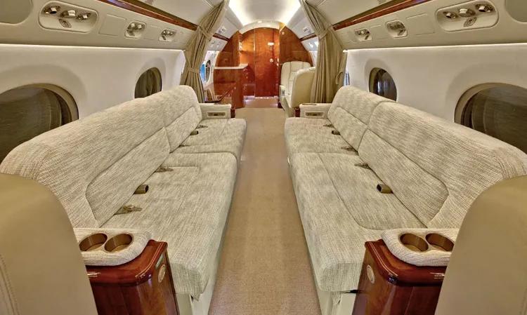Gulfstream G550