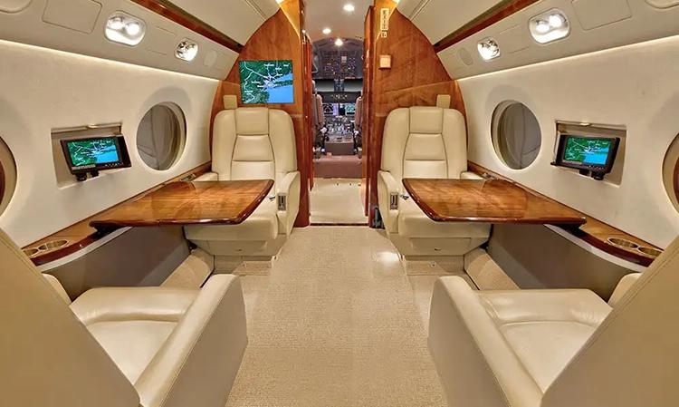 Gulfstream G550