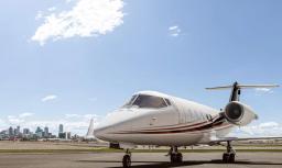 Learjet 60