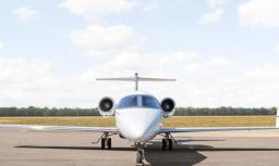 Learjet 40
