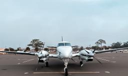 King Air E90