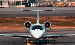 Learjet 60