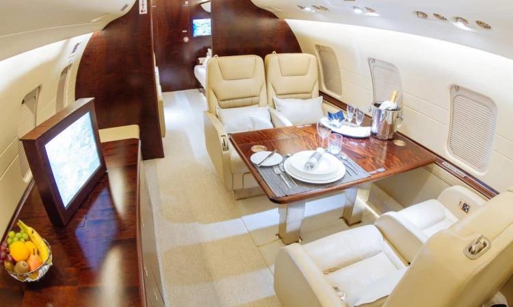 Challenger 850