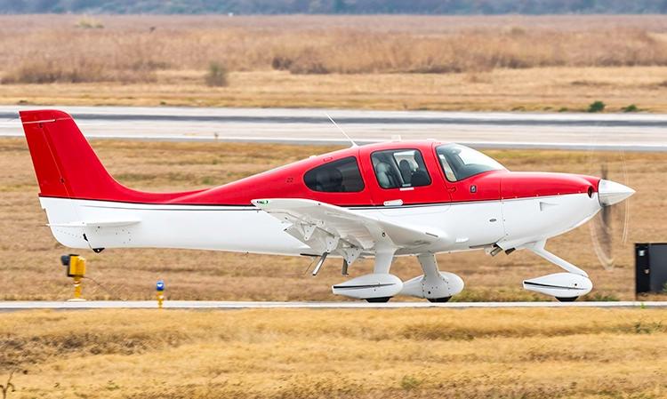 Cirrus SR22