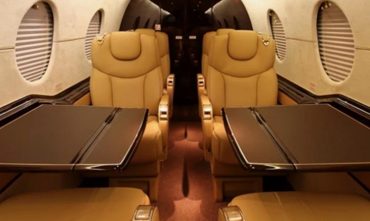Hawker 400XP