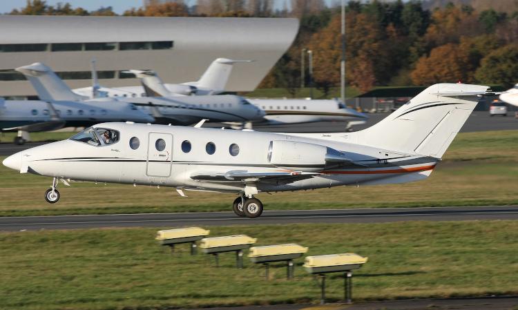 Hawker 400XP