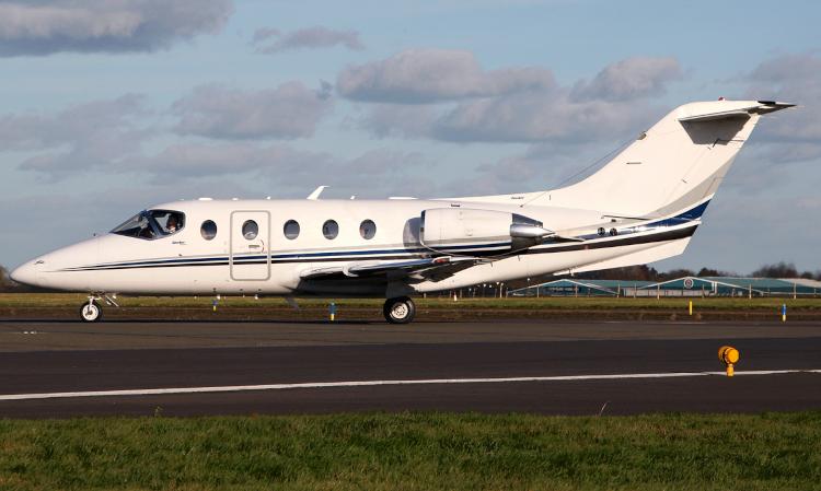 Hawker 400XP