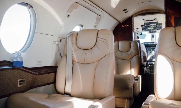 Hawker 400XP