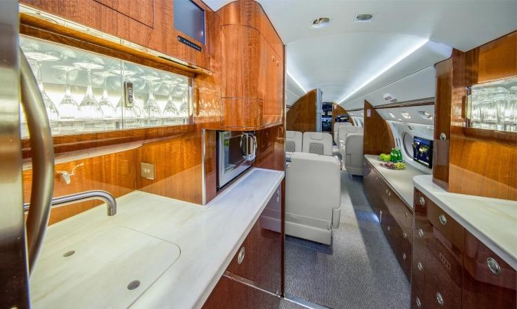 Gulfstream G550