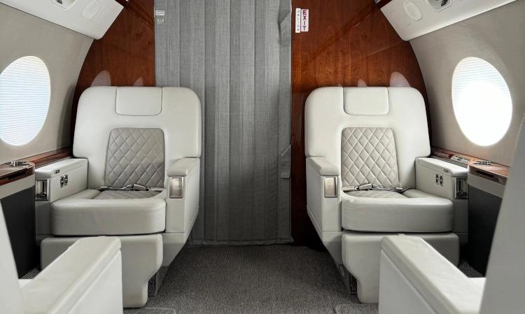 Gulfstream G550