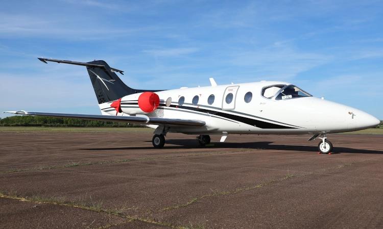 Hawker 400XP