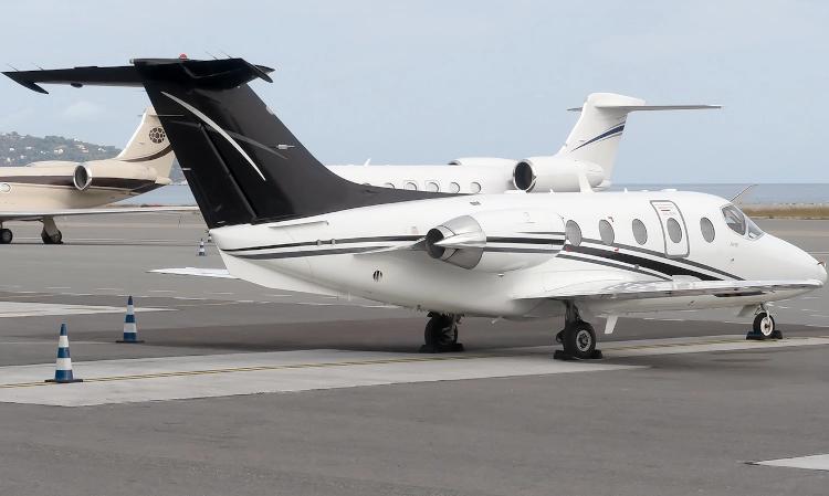 Hawker 400XP
