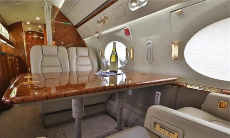 Gulfstream G550