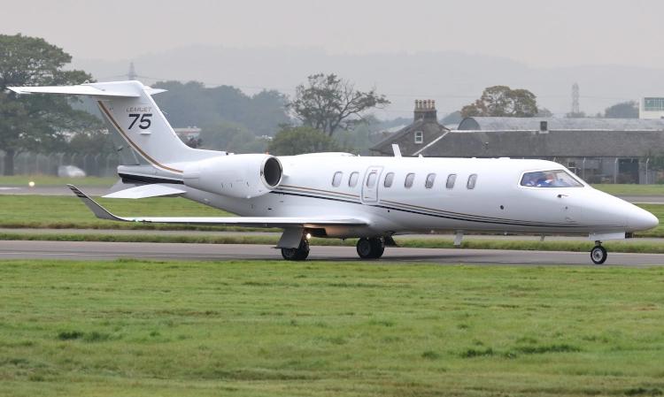 Learjet 75