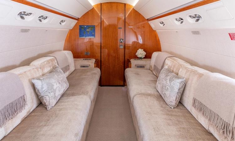 Gulfstream G550