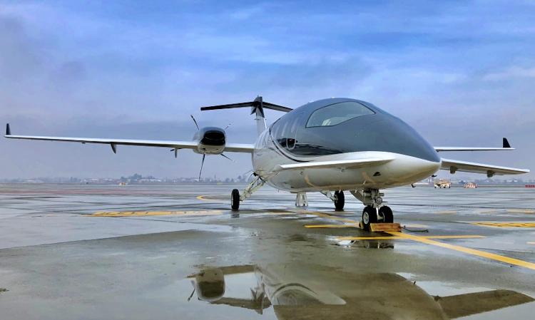 Piaggio P180 Avanti