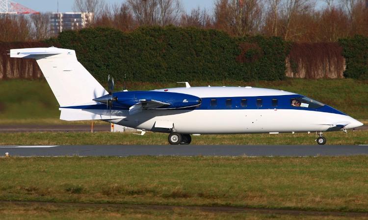 Piaggio P180 Avanti