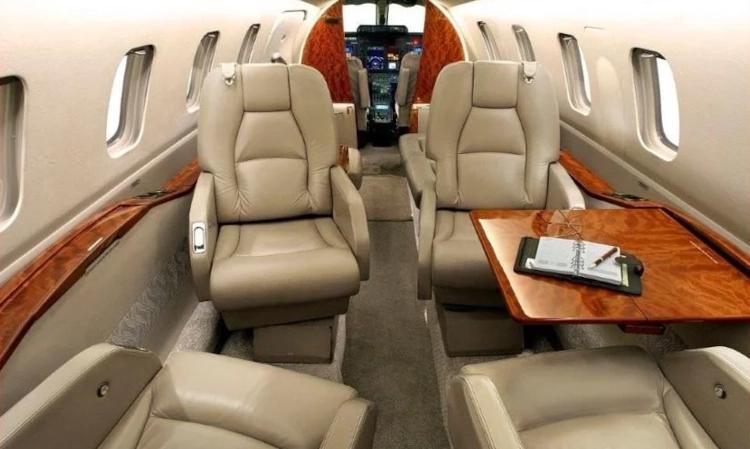 Piaggio P180 Avanti