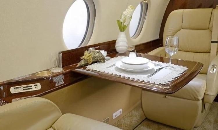 Gulfstream G200