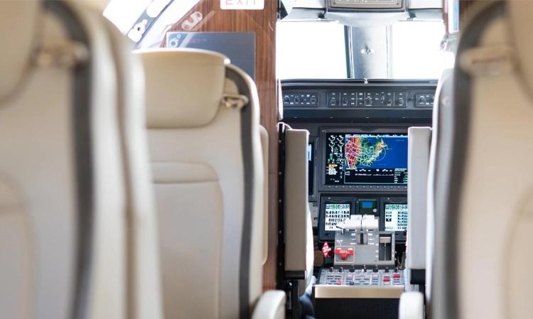 Learjet 75