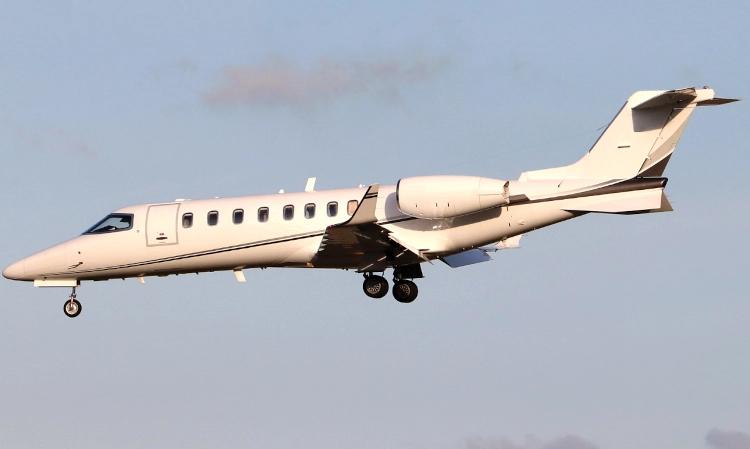 Learjet 75