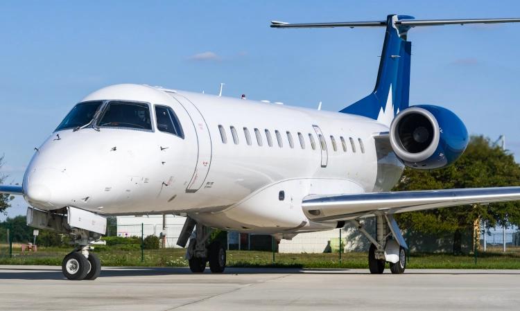 Embraer 135