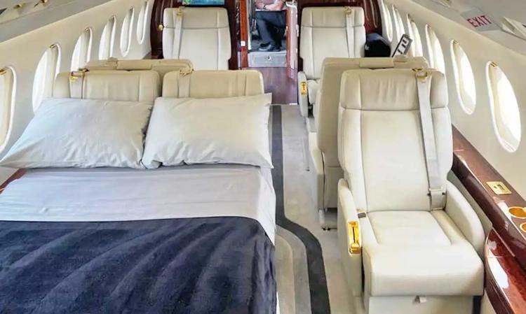 Falcon 2000LX